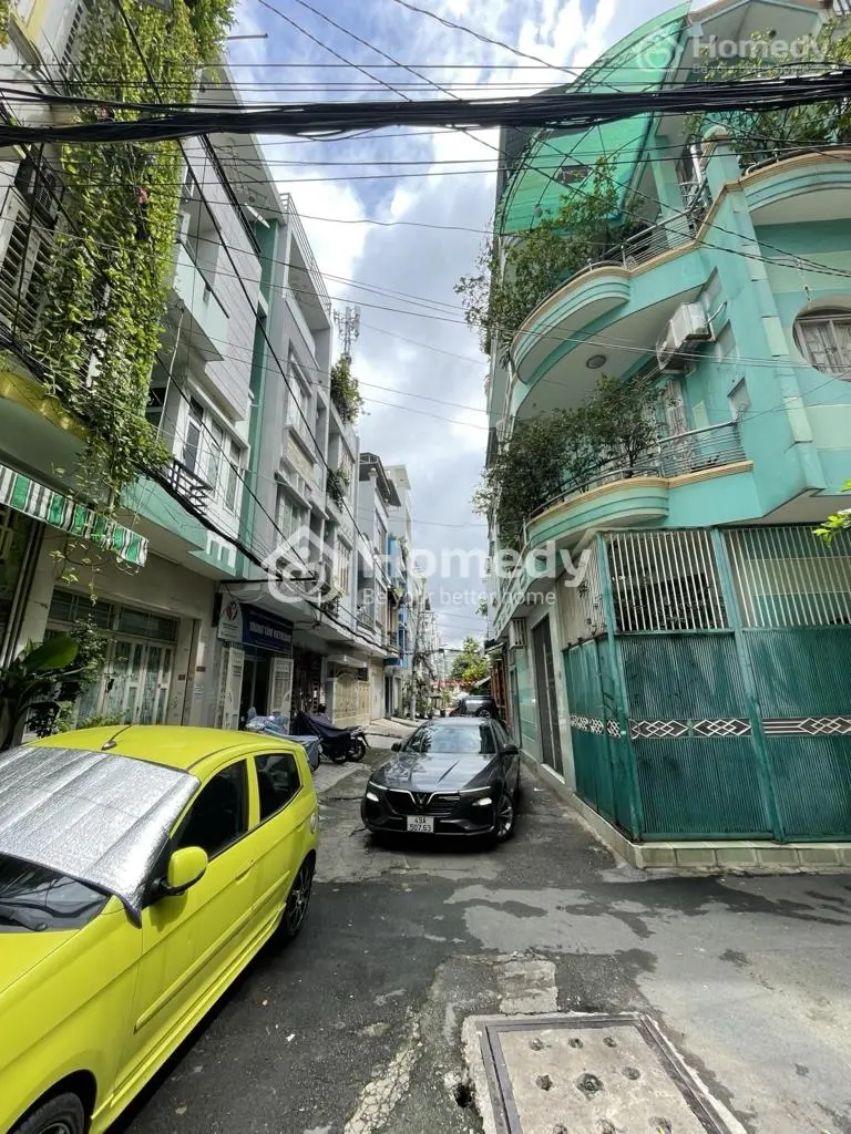 Cần Bán Gấp Nhà Quận 8 Lô Góc 2 Mặt Tiền Hẻm Xe Hơi Tránh- Giá Yêu Thương Chỉ 12.5 Tỏi ( Tl )