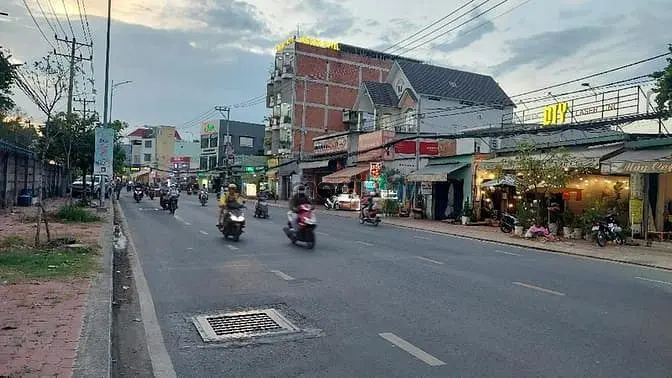 Mặt Tiền Kd Đa Ngành, Ngay Ngã 4 Thủ Đức Ngang Hiếm 7M Dt 210M2; 26 Tỷ