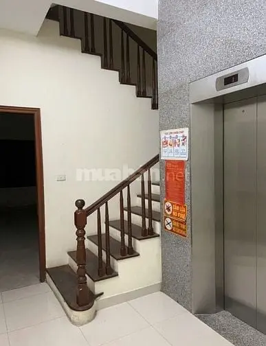 Cho Thuê Nhà Nguyên Căn 5 Tầng Tại 241 Phố Quan Hoa