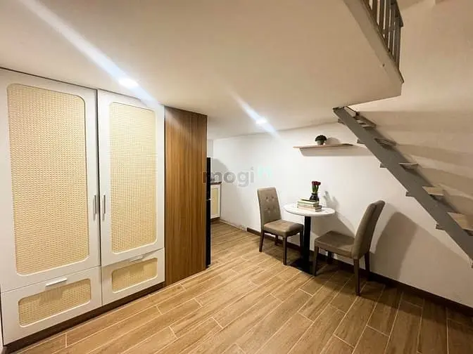 Duplex Full Nội Thất Máy Giặt Riêng Gần Đại Học Văn Lang Trần Bá Giao