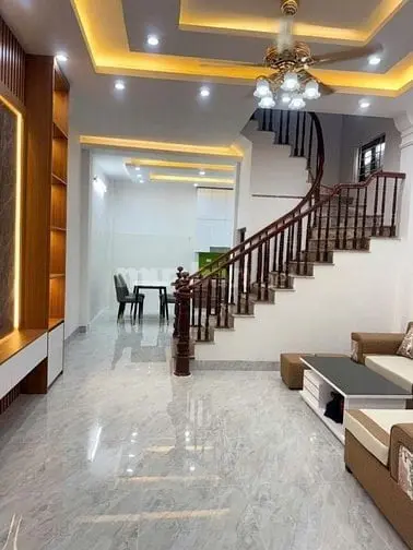 6007397 ảnh đại diện 1