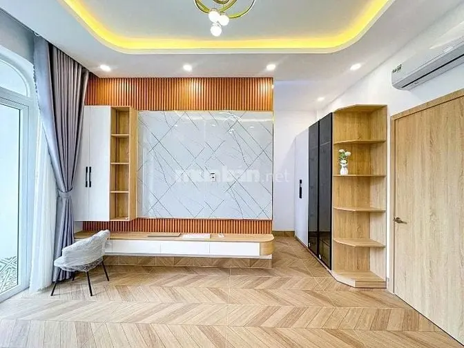 Bán Nhà Ngay Út Tịch, Tân Bình. Giá: 2 Tỷ 030Tr/ 68M, Sổ Hồng Riêng.