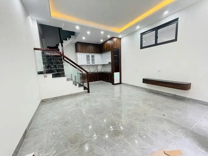 Chính Chủ Cần Bán Gấp Nhà 40M2 Mỹ Đình, Giá 6,2 Tỷ - Gần Trường, Chợ.
