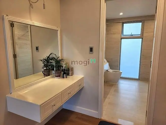 Bán Căn Hộ Garden Court 2 Ngay Trung Tâm Phú Mỹ Hưng, Quận 7 2T915 3Pn