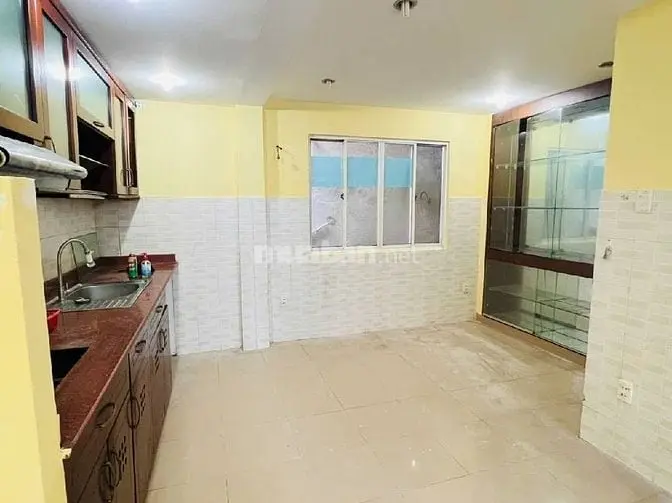 Cần Bán Nhà Bà Hạt – Nguyễn Tiểu La - Vf3 Tới Cửa , Quận 10 Chỉ 5.5