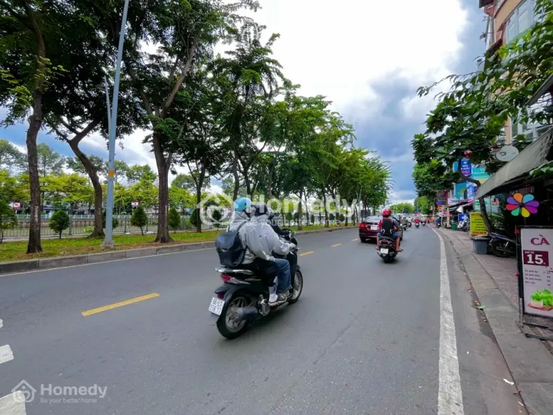 🔥🔥Chính Chủ Cho Thuê Nhà Nguyên Căn, 6Pn, 6 Máy Lạnh, Trường Sa, Gần Ngã Tư Hàng Xanh