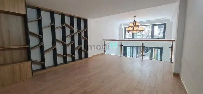 Nhà Đẹp 4 Tầng Lạc Long Quân Đường 8M Xe Hơi