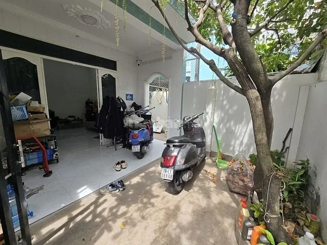 Cần Bán Ngay Và Luôn Nằm Trên Đường Số 8 Giá Chỉ Nhỉnh 3 Tỷ