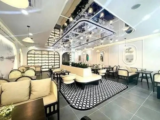 Quán Cafe Mt Lê Thị Hồng Gấm, Q1. Dt: 6,5X16M, Kc: Trệt 2 Lầu. Gía: 90