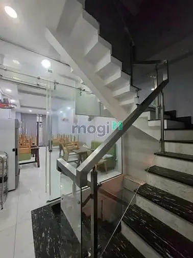 Mặt Tiền Lý Chính Thắng Quận 3, 4 Tầng, 57M2 – 42 Triệu/Tháng - 20 Tỷ
