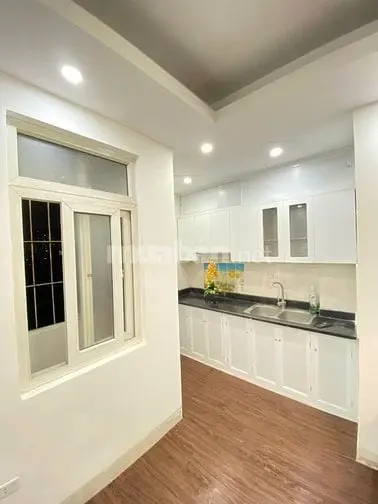 Căn Hộ 2Pn, Mặt Phố To, Gần Ngã Tư Sở