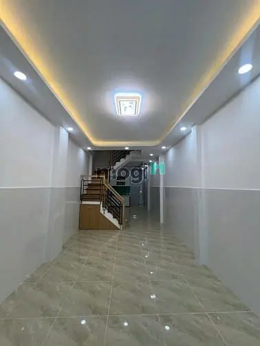 Chủ Kẹt Tiền Bán Liền Nhà 1 Trệt 3 Lầu, Khu Y Tế Cao, Bình Tân