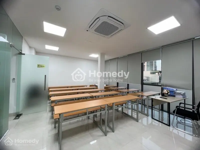 Bán Nhà Phố Trung Kính, 100M, 7 Tầng, 5.6M Mặt Tiền Giá Chỉ 45 Tỷ, Kinh Doanh Đỉnh, Vỉa Hè Rộng