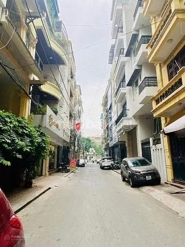 Bán Nhà Ngõ Phố Trung Kính: Dt 75M2, Mt 4.5M, 5Tầng, Ôtô, Gía 22.8 Tỷ