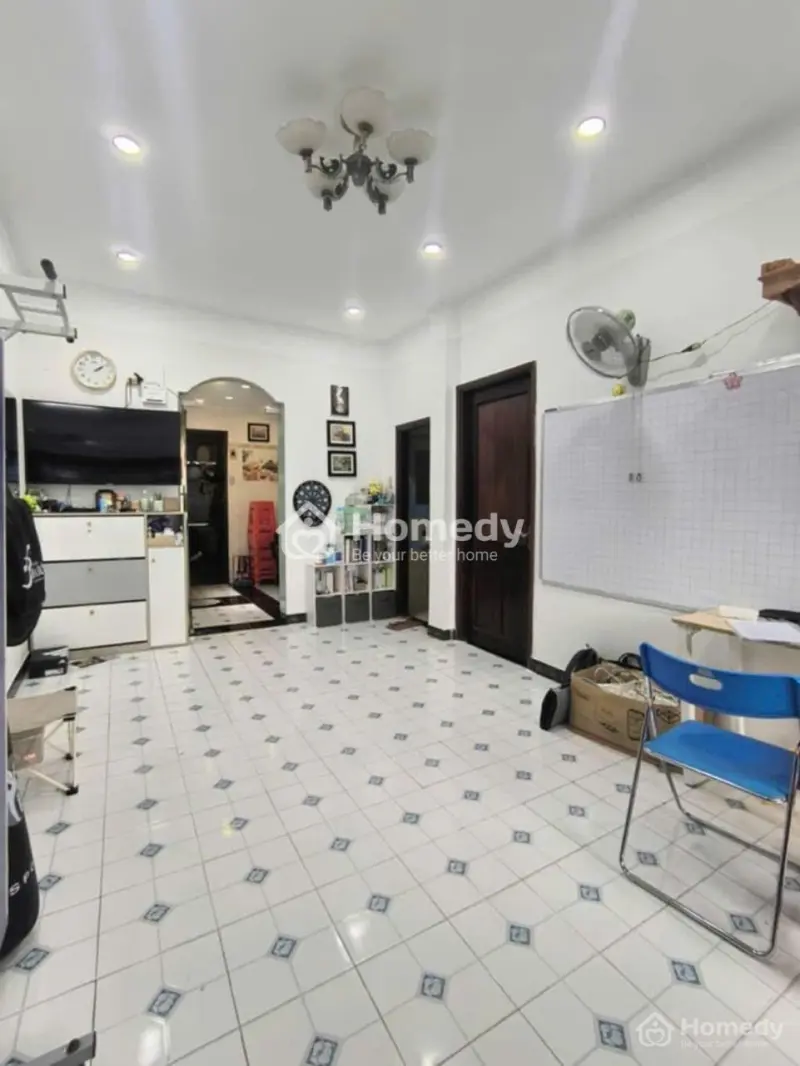 6012000 ảnh đại diện 1