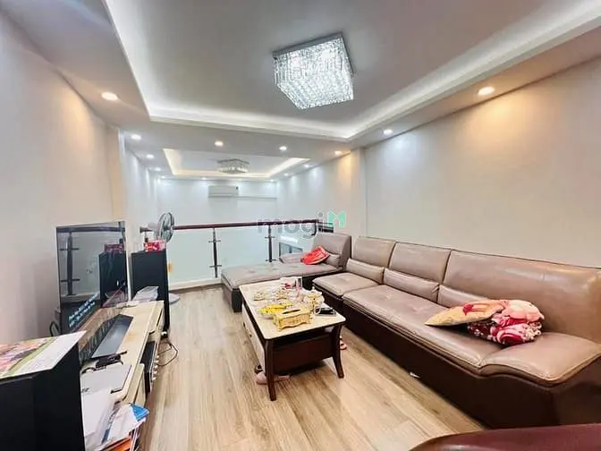 Bán Nhà Lê Thanh Nghị - Hai Bà Trưng Dt 52M2X5T Ngõ Thông