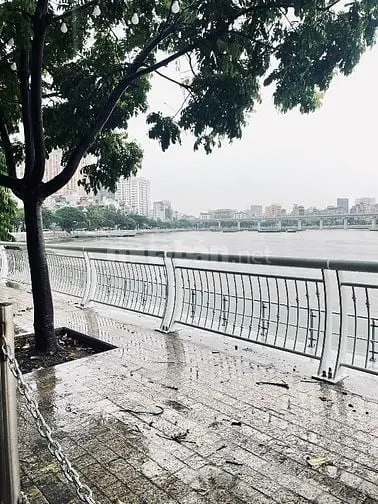 Bán Nhà 5,5T Mặt Hồ Hoàng Cầu Dtxd 48M2 Mt 3.5M Đường Hè 6M 20,9Ty.