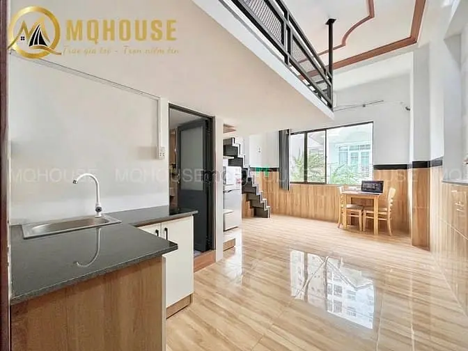 Cho Thuê Phòng Gác Cao Cửa Sổ Ngay Etown Cộng Hoà