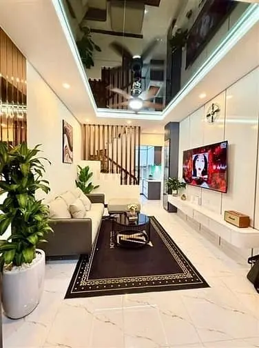 Ngọc Hồi- Ô Tô Tránh 15M- 5 Tầng Đủ Công Năng