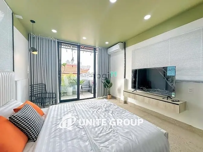 Căn Hộ Dịch Vụ 1 Phòng Ngủ Ban Công Tại Nguyễn Công Hoan, Phú Nhuận