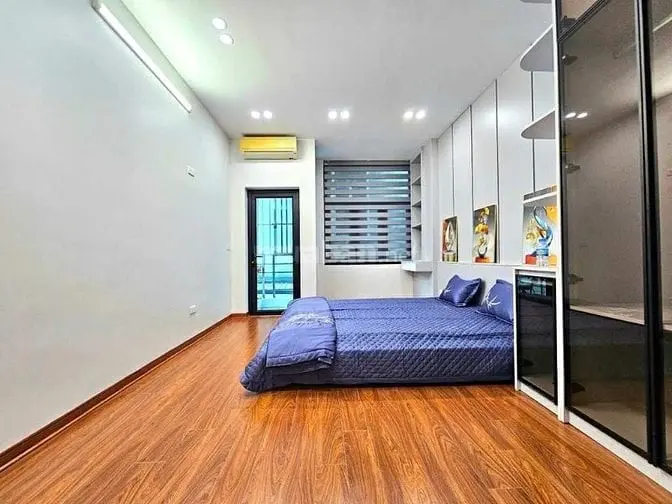 Ngọc Thụy 5 Tầng - Ô Tô Vào Nhà - Ngõ Thông Thoáng - Hơn 7 Tỷ