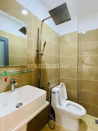 🏡 Chính Chủ Bán Nhà Mới Xây 1 Trệt 2 Lầu – Kiến Trúc Hiện Đại – Vào Ở