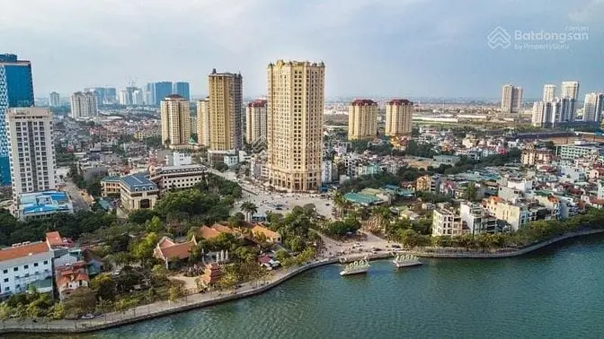 Penthouse Đẹp Mặt Hồ Tây, Ngắm Pháo Hoa Đẹp Nhất Hà Nội. 236M2