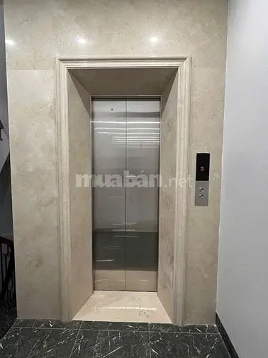 Cho Thuê Nhà Làm Văn Phòng, Showroom – Nhà Mới Xây, Thang Máy