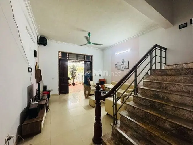 6013831 ảnh đại diện 1