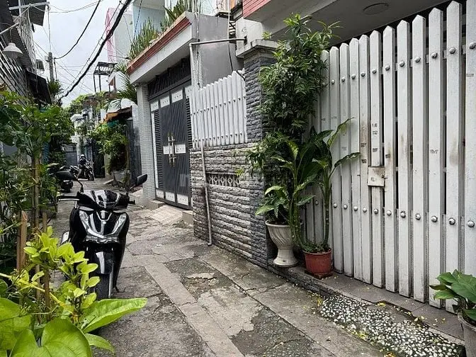 1Lầu(4,5X14,3=64,35M2) Ôtô Đổ Cách Nhà 35M Hẻm Quang Trung-Gần Ub Gvấp