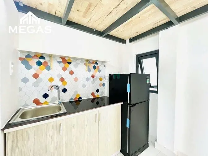 Cho Thuê Phòng Có Gác Cao Ngay Ngã Tư Bảy Hiền Giá Tốt