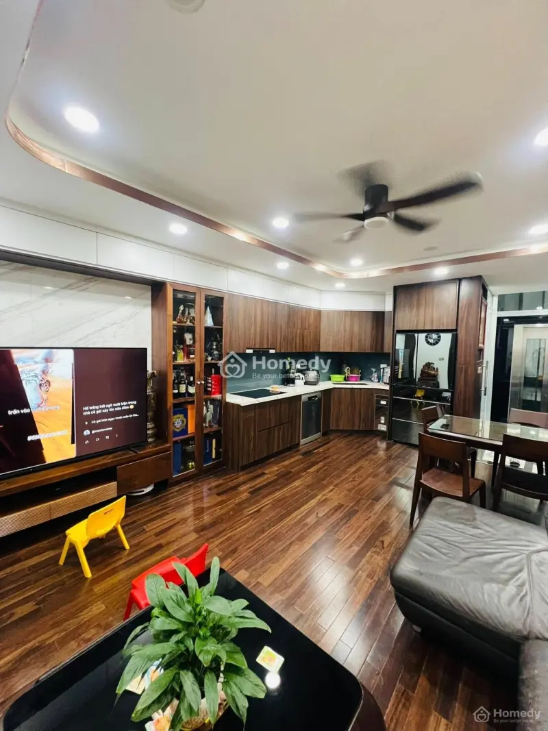 Bán Nhà Mặt Phố Trung Hoà-82M2X7T- Vỉa Hè- Giá 42 Tỷ