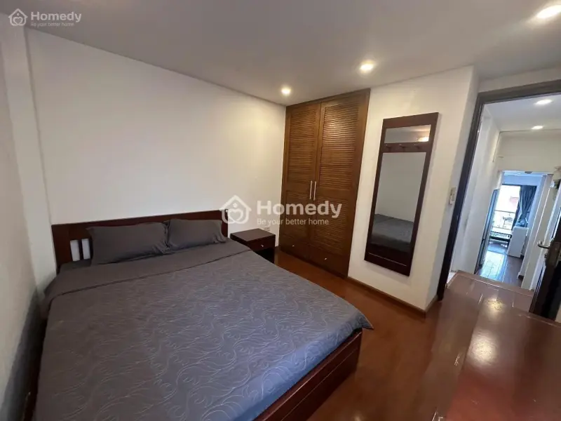 Nhà Đẹp Linh Lang,Ba Đình,Ô Tô Tránh,Ngõ Rộng Như Phố Thông Các Phố,Thang Máy, 52M2, Giá Ưu Đãi 26