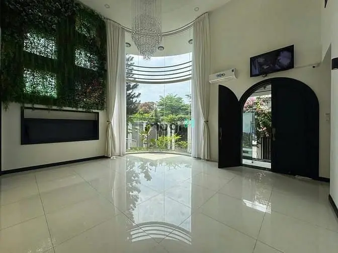Cho Thuê Biệt Thự 271/12A Nguyễn Trọng Tuyển, Phường 10, Pn