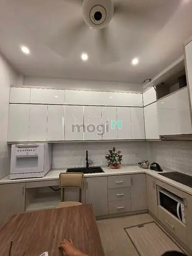 6011758 ảnh đại diện 1