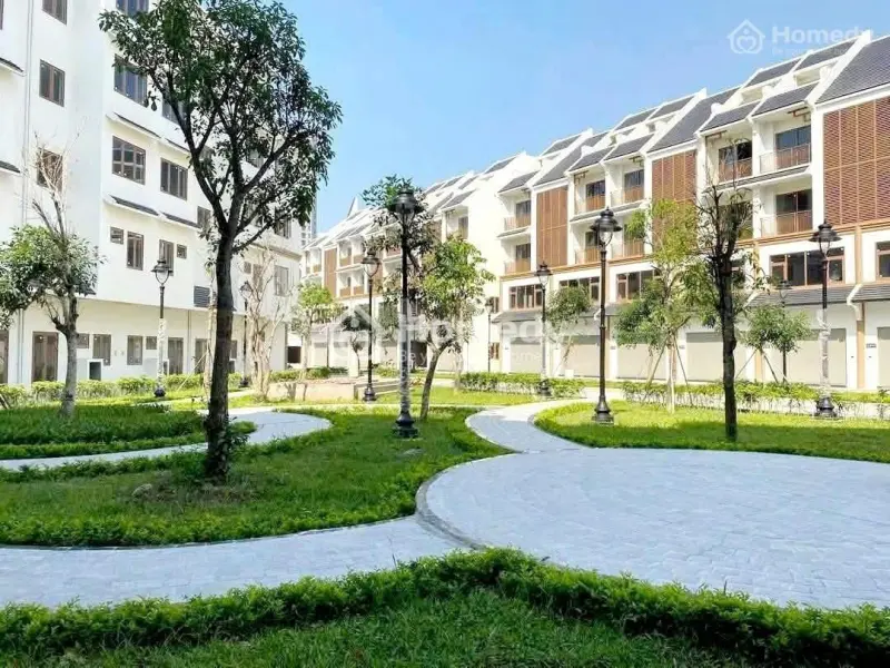 Bán Nhanh Căn Liền Kề 110M2 Giá 24.8 Tỷ Full Thuế Phí