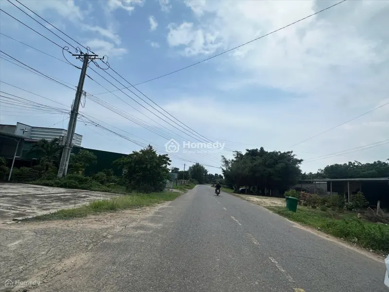 Bán 20M X 63M Đất Thổ Cư Nguyễn Minh Châu, Thị Xã Lagi Giá Ngộp 220 Triệu/M Ngang