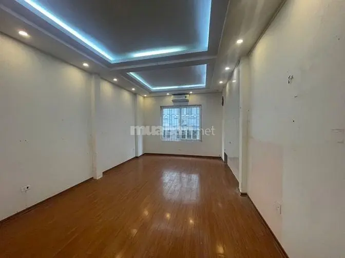 Nhà Riêng Ngõ Phố Tân Mai Nguyễn Chính Dt65M2X4,5T Giá 18Tr
