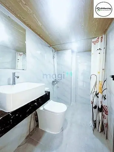 Cho Thuê Phòng Ban Công Ngay Nguyễn Kiệm_Phan Đăng Lưu_Hoàng Văn Thụ