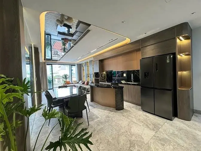 Bán Nhà Ngõ 560 Nguyễn Văn Cừ, 7 Tầng Thang Máy, Dt 60M2 - Mt 4.5M