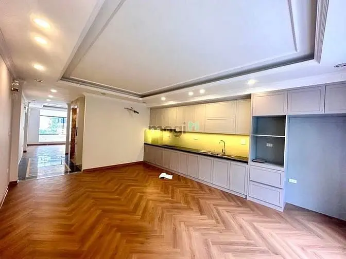Giá Rẻ Nhất, Bán Nhà Thạch Bàn 6 Tầng Thang Máy 90M2 - 14,X Tỷ