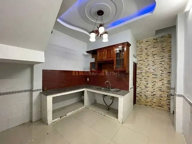 Cho Thuê Nhà Nguyên Căn 38A Mặt Tiền Đường 51 Giá 17.5Tr