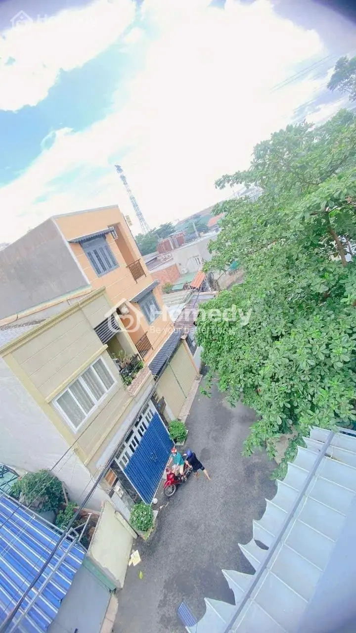 Bán Nhà Hxh Thông Hiệp Thành, Quận 12, 4Pn, 4Wc, Công Nhận Đủ 72M2.