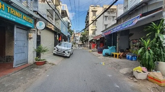 Bán Lô Đất Mặt Tiền Dt 150M2. Ngay Cổng Đh Văn Lang, Gò Vấp.