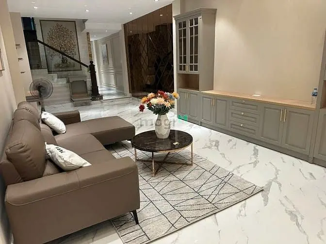Mặt Tiền Quận 1, Đinh Công Tráng - 6 Tầng - Hdt: 80 Triệu- Giá 35 Tỷ