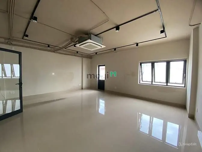 Văn Phòng 100M² Giá Tốt, Thuận Tiện Đi Lại, Chỉ Từ 10 Triệu/Tháng
