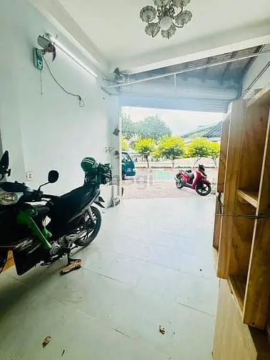 Bán Nhà Mặt Tiền Rẻ Đẹp 3 Lầu Phạm Văn Đồng P3 Gò Vấp (Sân Bay)