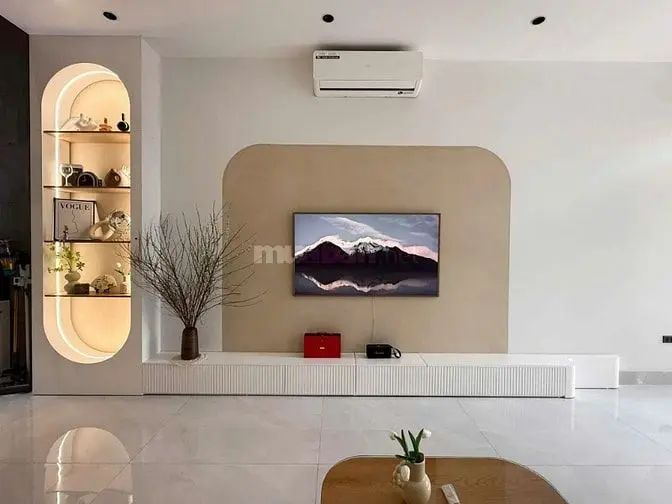 Nhà Mặt Tiền 1 Trêt, 1 Lầu - 3 Pn, 2Wc - Sổ Hồng Riêng