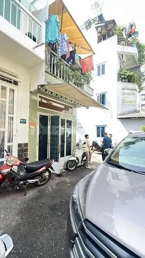 Bán Nhà 2 Mặt Hẻm, Xe Hơi Vào Tận Cửa, Đường Lê Quang Định, Phường 11,