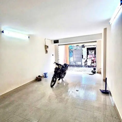 Biệt Thự 3 Tầng Có Sân Vườn Gò Vấp, Làm Văn Phòng/Spa, Hẻm Xe Tải